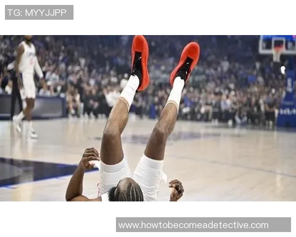 马努与哈登假摔之争引发的篮球文化与裁判判罚的深思 马努与哈登假摔之争引发的篮球文化与裁判判罚的深思