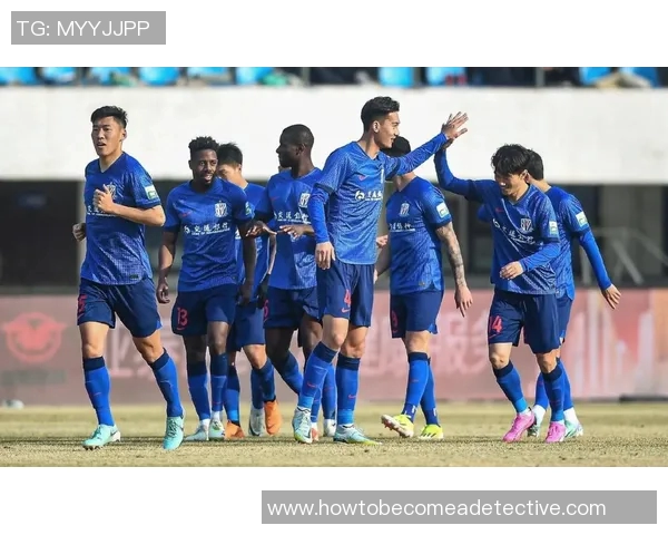 申花与天津天海首发阵容揭晓双方战术布局引人关注